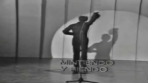 MINTIENDO Y RIENDO ~ RAPHAEL