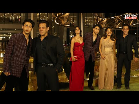 Salman Khan, Aryan Khan, Suhana & Gauri Khan At The Great Indian Musical