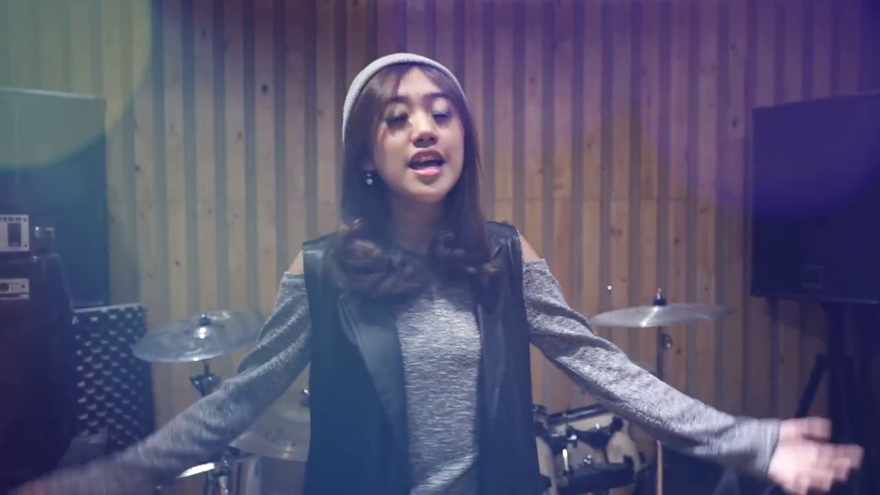 Jessica Inez (Jenez) - Buku Harian (REMIX) - YouTube