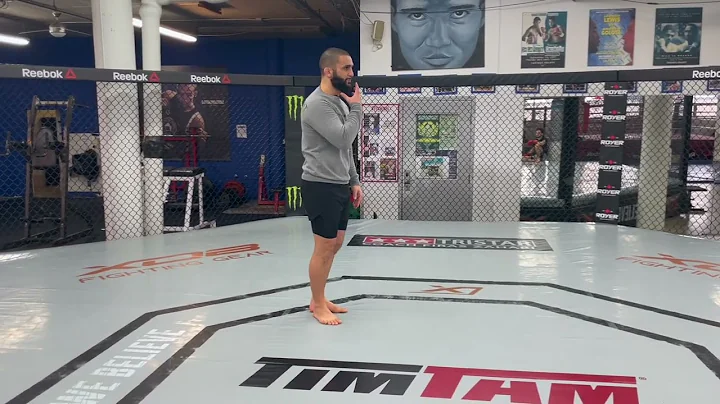 How to Avoid getting Knocked Out - From A Man's Guide to Throwing a Punch - Coach Zahabi