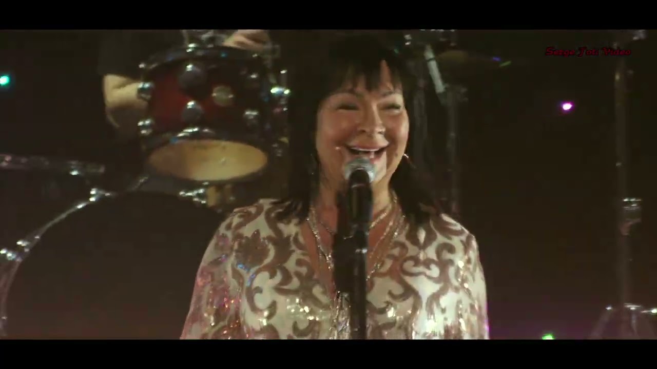 „Hello Mr. Monkey“, Arabesque