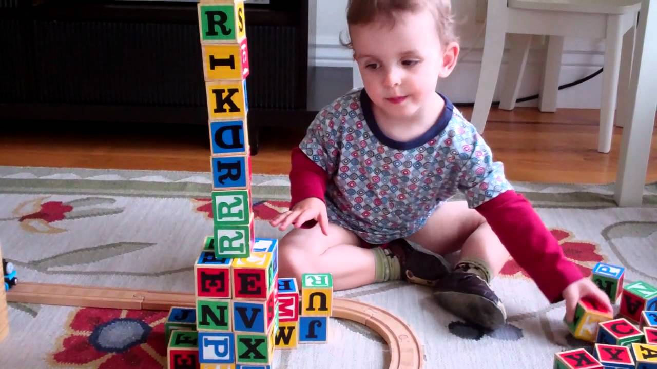 Stacking blocks - YouTube