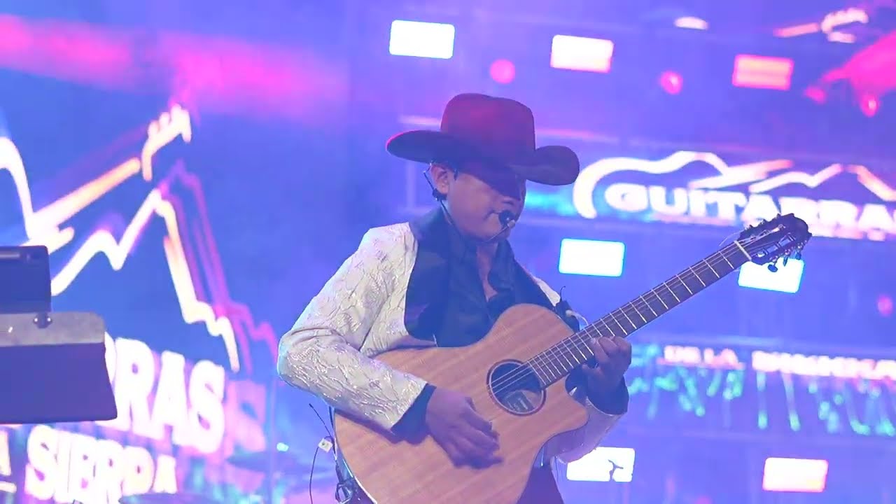 El Sinaloense / la Iguana / El camaleón / El Foco, Guitarras de la Sierra En Vivo.