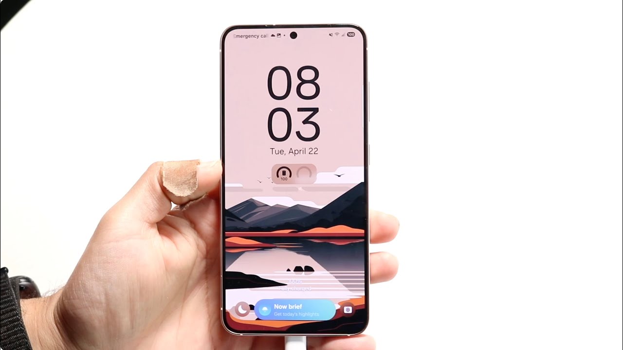 I Used My Samsung Galaxy S25 Without a Case For 3 Months, Heres What It Looks Like!