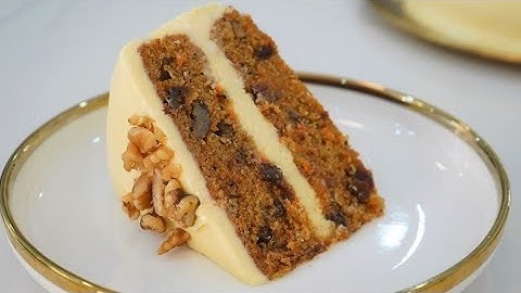 Super Moist Carrot Dates Cake