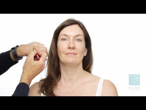 Everyday Makeup with Model Brenda  PART 1 - Skin