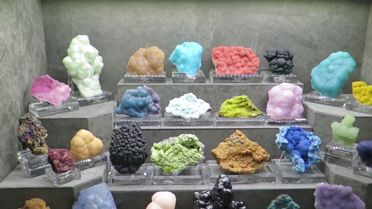 THE TUCSON MAIN CRYSTALS SHOW 2016