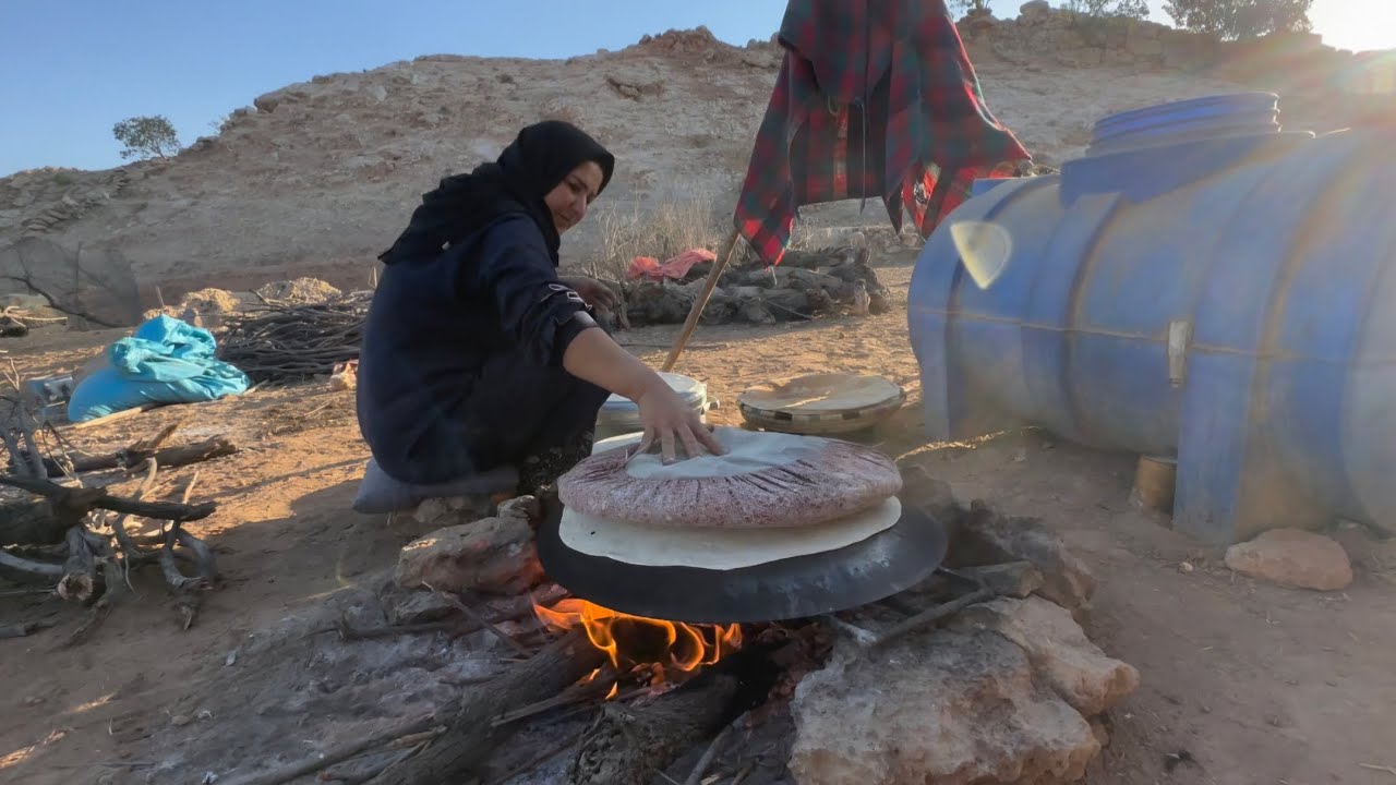 Nomad Life – Baking Fresh Bread & Daily Rural Tasks