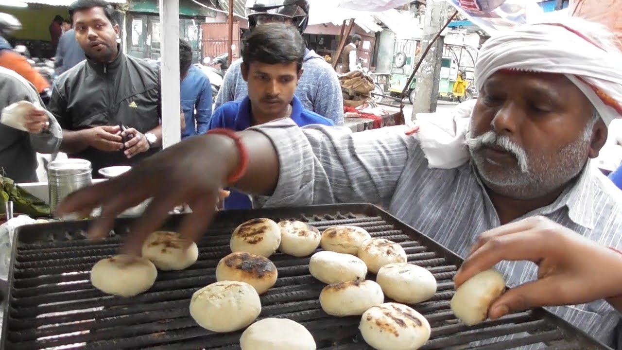 Best Place to Eat Street Food in Ranchi - 2 Piece Ghee Litti @ 80 rs - Famous Bhola Litti | Indian Food Loves You