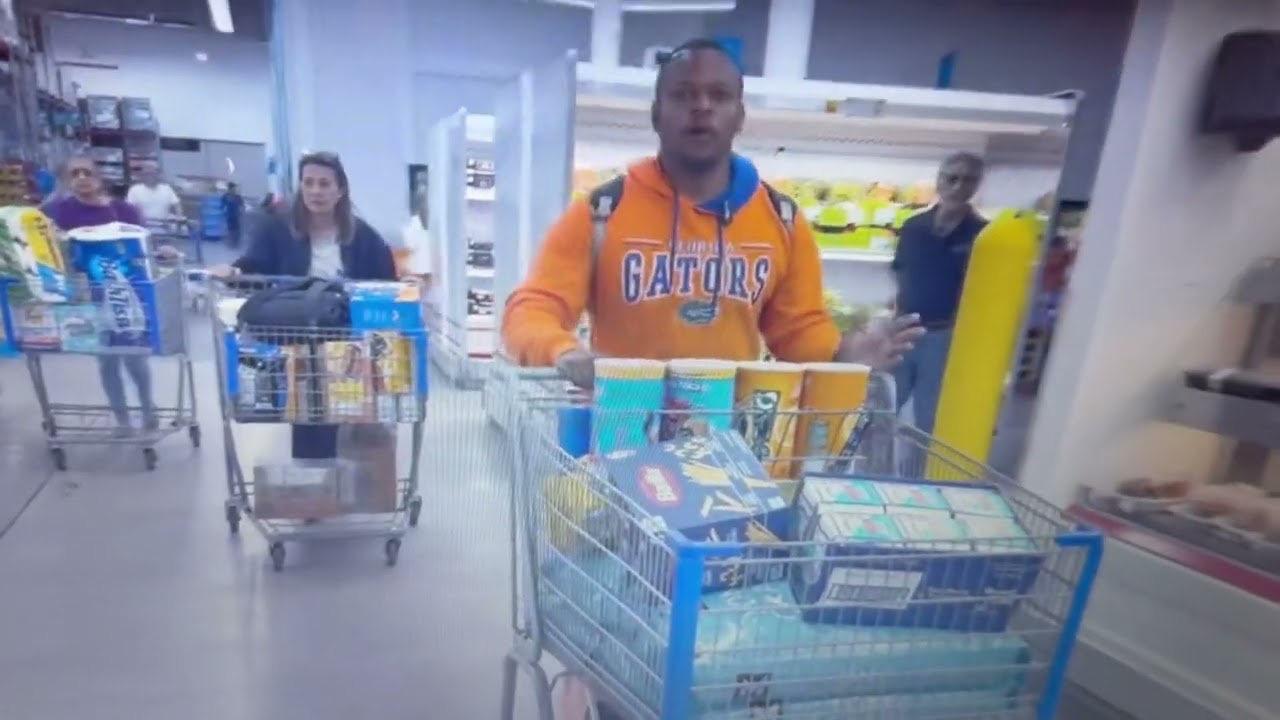 Colaz Smith - Marlon/aka Jachineyboy & Wendy Last minute shopping to pack 2 barrels.