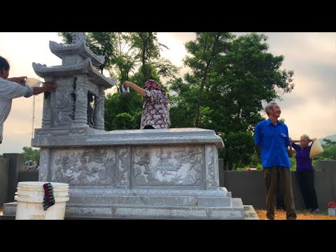 stone house building : Stone Tombstone Construction. Building Stone Graves - he mask thumbnail