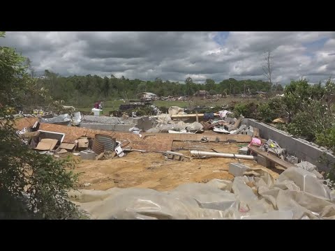 Kentucky family, along with their home, swept away during tornado - YouTube