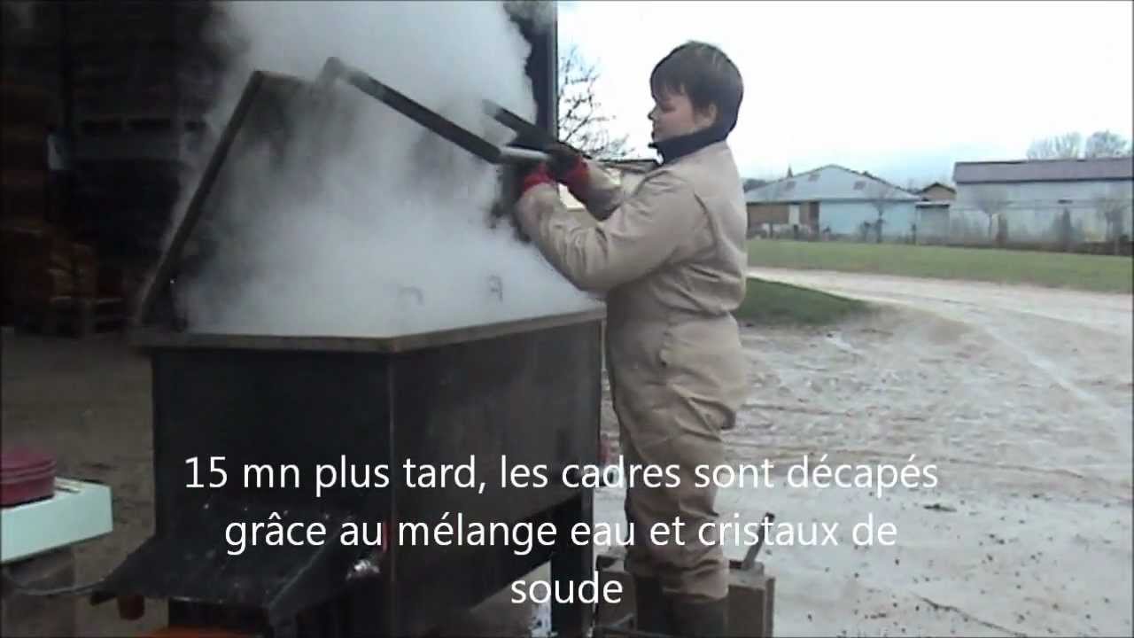 Nettoyage des cadres aux cristaux de soude