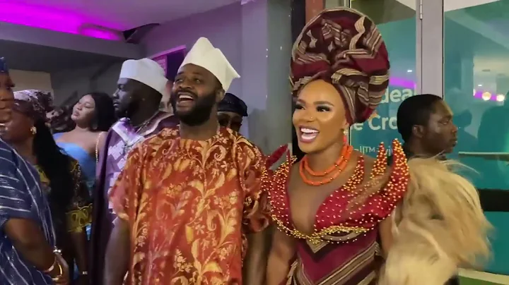 IYABO OJO GREETS FEMI ADEBAYO AND LATEEF ADEDIMEJI WITH ITELE AT ODUNLADE ADEKOLA’S MOVIE PREMIERE