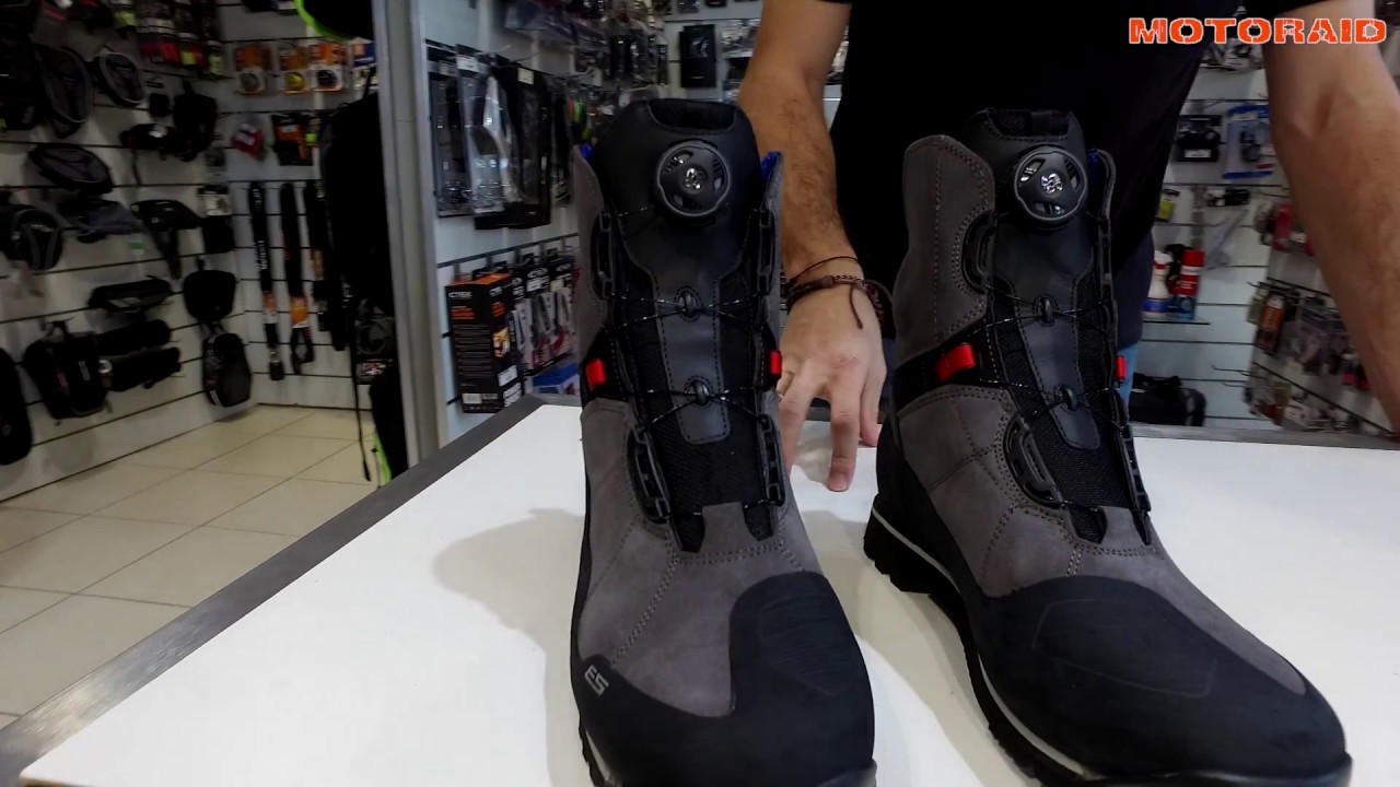 REV'IT! Pioneer OUTDRY boots review by 