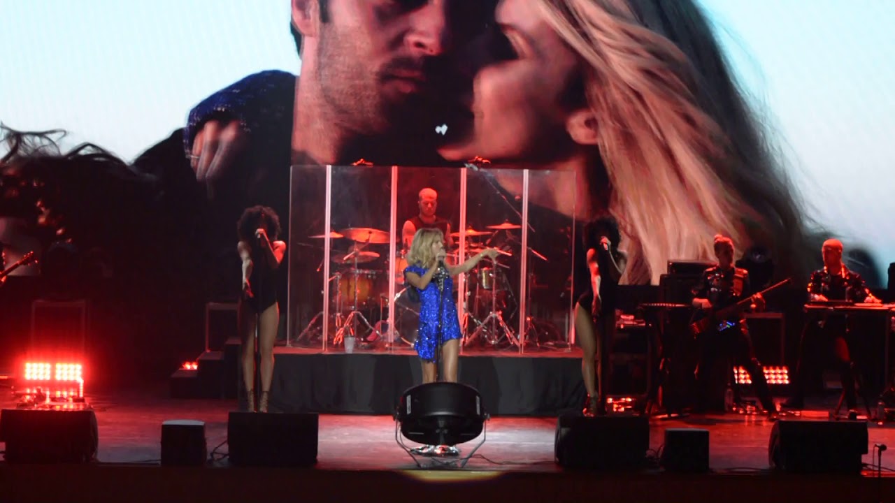 Светлана Лобода "Убей меня", "Не нужна".Гранд Холл Сибирь - YouTube