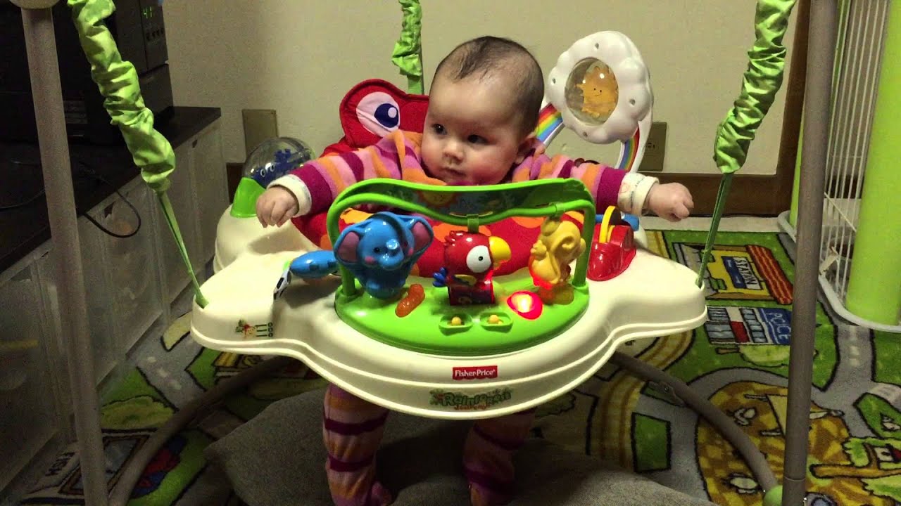 Ema 4 months with Jumperoo / 4ケ月の娘レインフォレストで遊ぶ YouTube