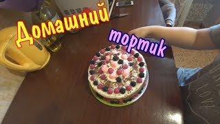 Виталик кушает Манты на ужин после работы 😃 Виталик кушает Манты на ужин после работы 😃
