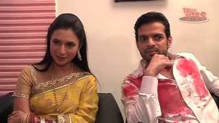 Yeh Hai Mohabbatein - Roohi gets scared of blood