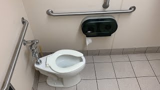 PUBLIC RESTROOM REVIEW- Walgreens (Cranberry Township, PA)