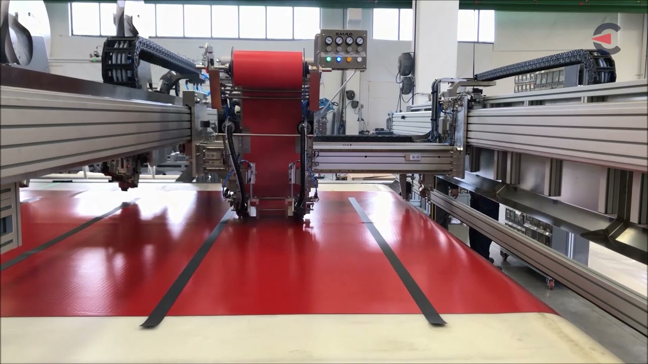 SM-325-HA | Automatic welding and cutting machine for truck curtains