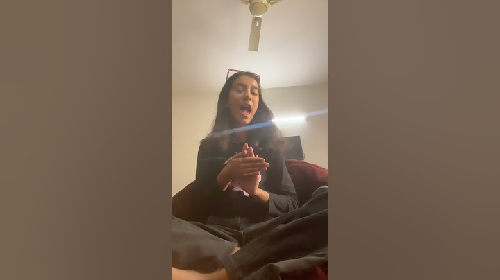 That one show off girl