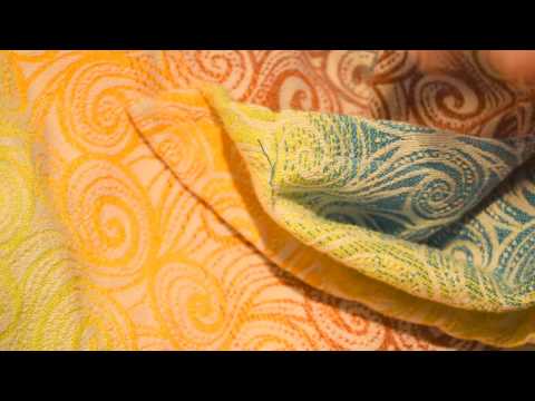 Repairing a Broken Thread in a Woven Wrap