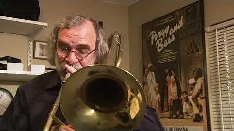 MORE VSO Viral Videos presents David Deering, Bass...