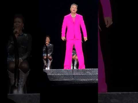 Robbie Williams Sweet Dreams Eurythmics Live In Berlin Tag 2 23 7 2025 Robbiewilliams