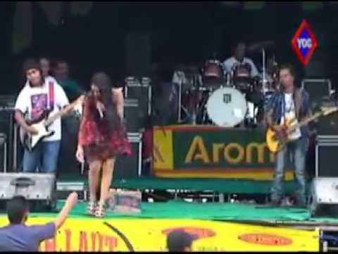 Badai Biru Monata Live Rembang 2012   YouTube