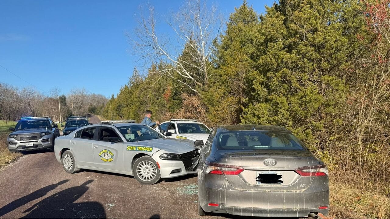 Suspect leads authorities on pursuit in stolen Porsche, invades home ...