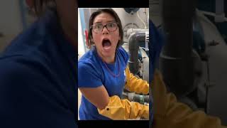 His reaction 😳🤣🤣💦#fun #scareprank #jumpscare #family #challenge #prank #fyp