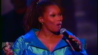 YOLANDA ADAMS HOLIDAY PERFORMANCE | 3RD ANNUAL SOUL TRAIN CHRISTMAS STARFEST (2000)