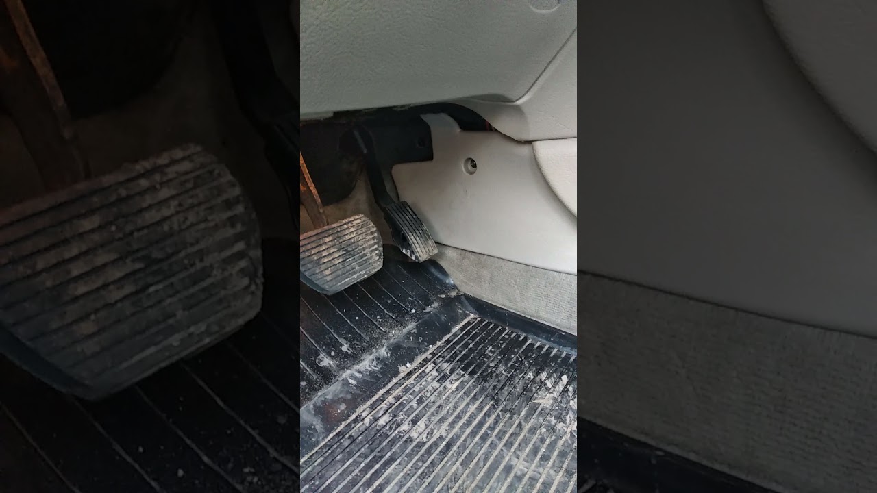 Замена фильтра салона на Citroen C5 2007г.