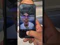 Er KLAUTE sein HANDY währen der schlief...💀