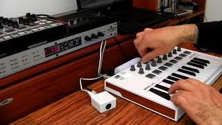 Digitech DSP128Plus Ploytec PL2 Leukos Roland TriCapture Akai RhythmWolf Minilab2 Superteclados.com