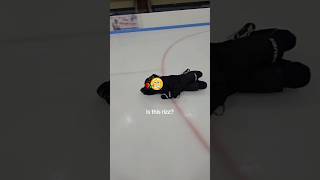 hockey rizz? #hockey #girlshockey #womanshockey #womenshockey #pwhl #futurepwhlplayers #nhl #mnfrost