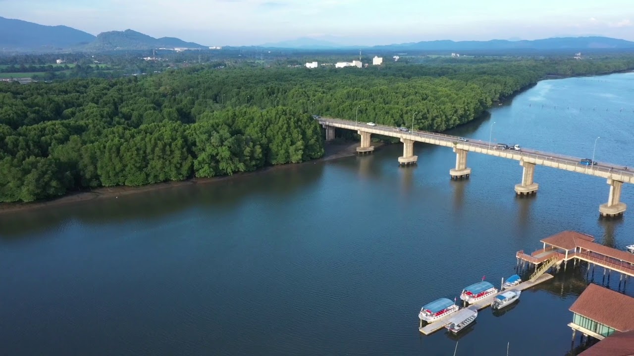 jeti semeling river cruise