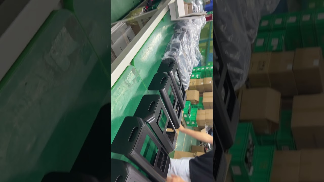 Lightspeed Clear Frosted Embossed Back Film, a new outfit for the back of your phone