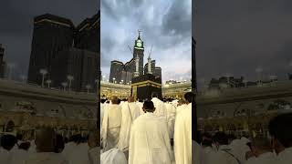 Sholat depan Ka’bah #umrah #makkah #mecca #kabah #madina #madinah #umroh #fyp