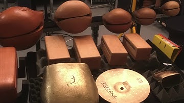 Bernhard Lang, Differenz / Wiederholung 21 “…and we just keep on pretending…” (2010)