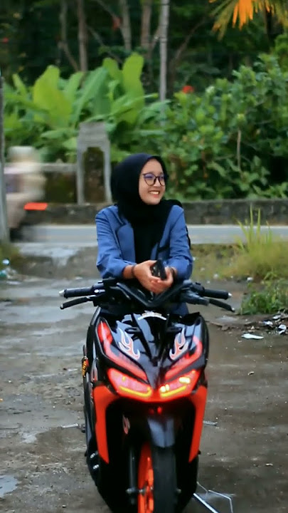 Motor Vario di bawa sama cewek cantik 😍 #vario150 #trendingshorts #trendingshorts