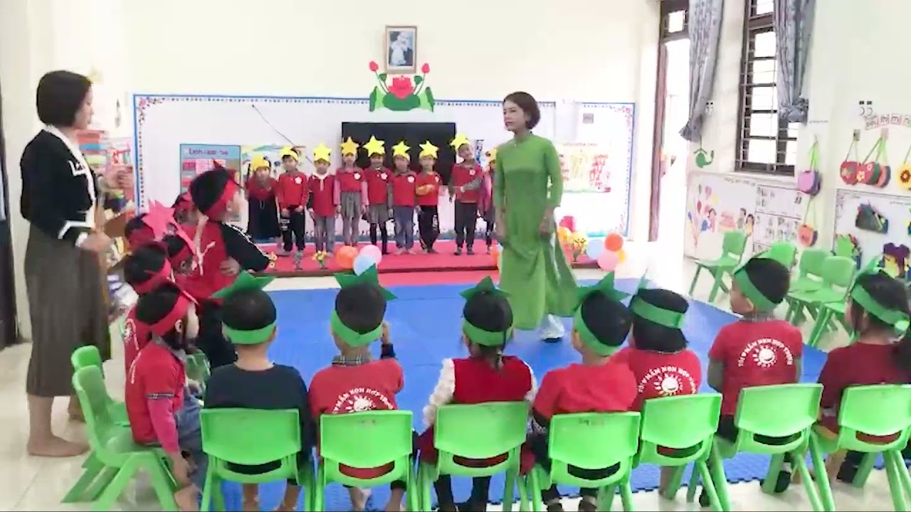 Dạy hát Cháu thương chú bộ đội   Cô Giang   Trường MN Hợp Thịnh