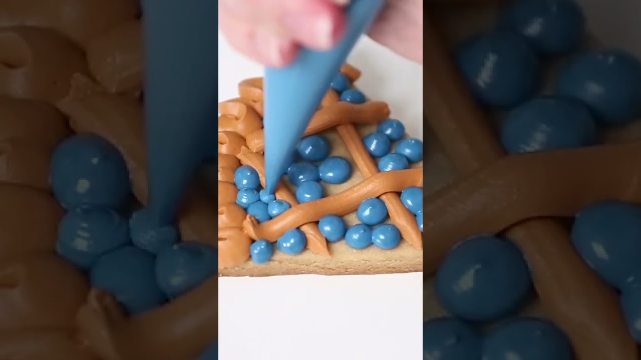 Relaxing Cookie Decorating!