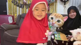 Dongeng anak - Kisah kucing dan dua kelinci