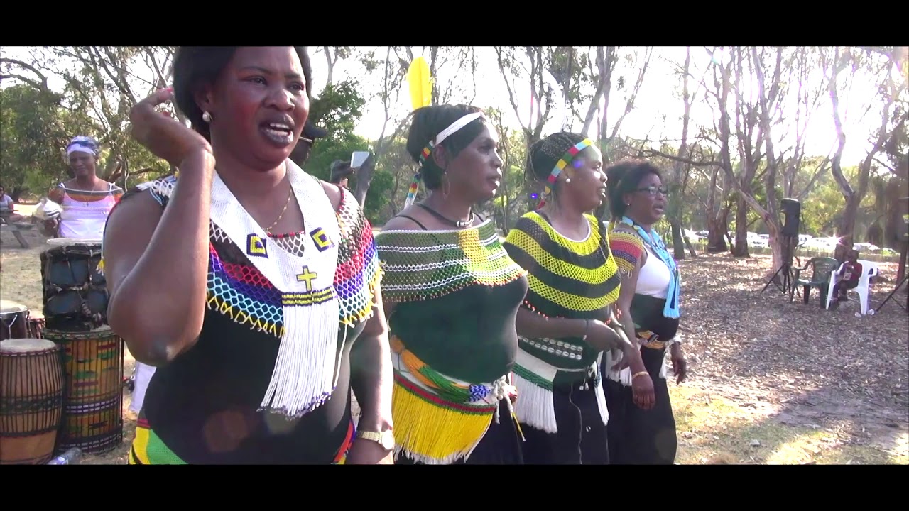 Latoka (Otuho) Community celebrating Xmas 2019. Melbourne