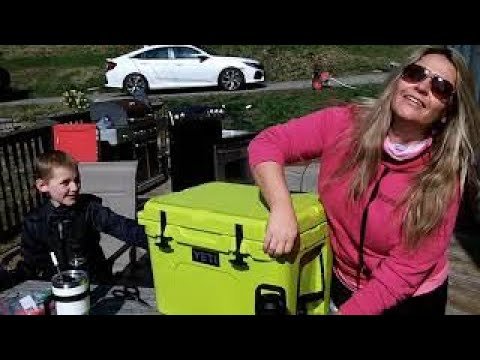 Yeti Chartreuse Tundra 45 Cooler