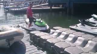 FloatBricks U-350 PWC / Jet Ski Dock - Driving on and off the floating dry-dock