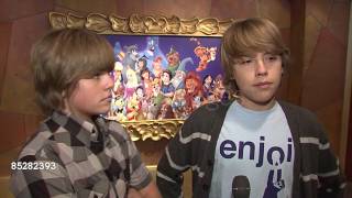 Dylan & Cole Sprouse (2009)