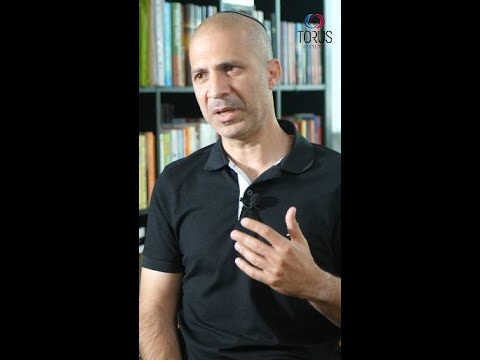 רועי אוהב ציון — מנכ״ל המרכז האקדמאי ״לב״